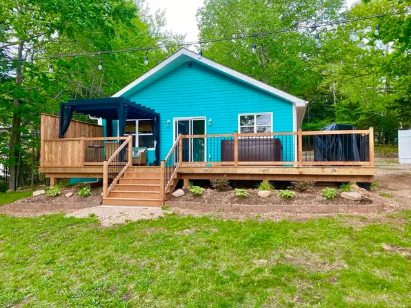 195 Falkenham Rd, East Dalhousie, NS B0R 1H0