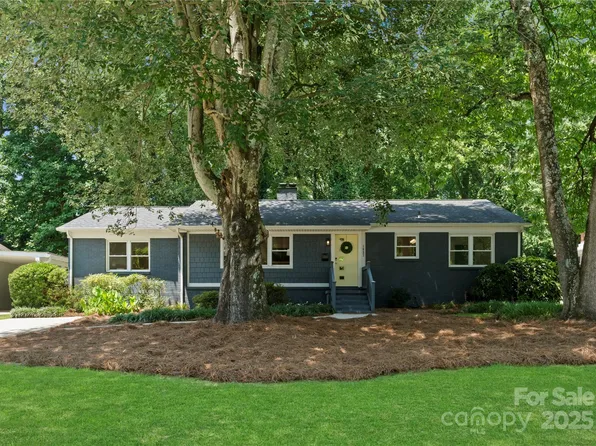 1027 Dresden Dr W, Charlotte, NC 28205