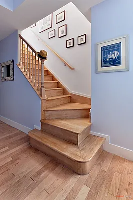 Sold by Modern Spaces | media 8