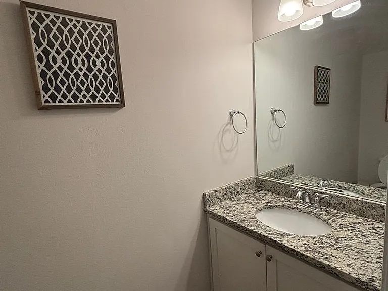 1614 Caleigh Ct — Photo 17