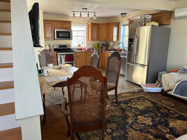 (undisclosed Address), Willimantic, CT 06226