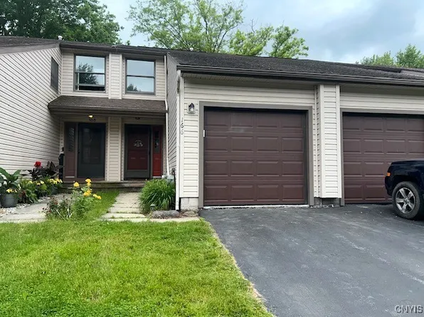 166 Softwind Cir, Baldwinsville, NY 13027