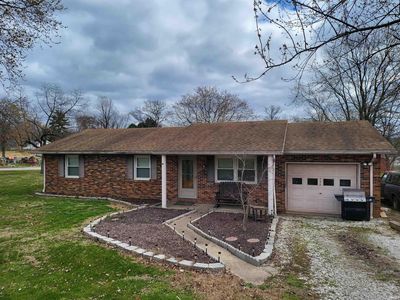 448 Oak St, Lynnville, IN, 47619