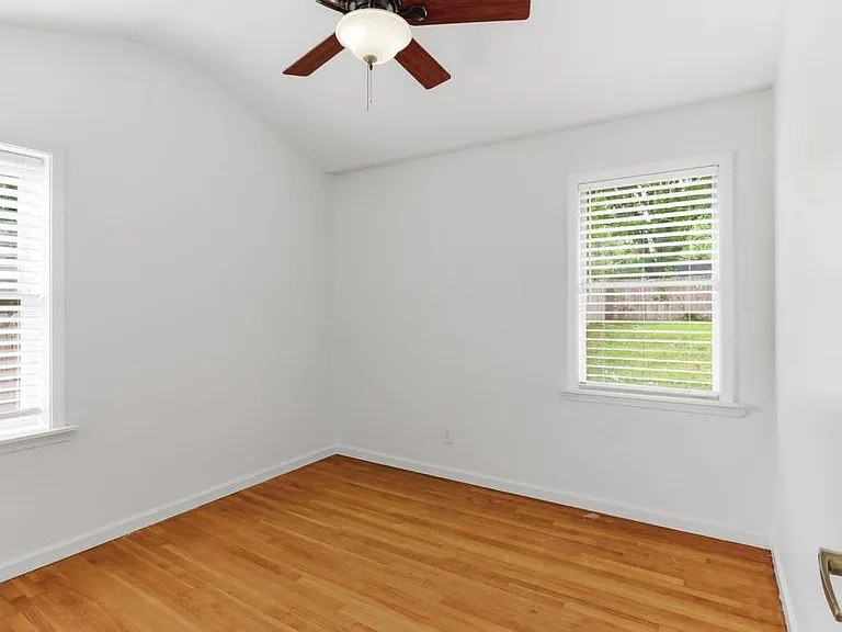 4906 Verne Rd — Photo 22