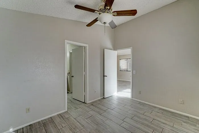7040 W Olive Ave #12 — Photo 16