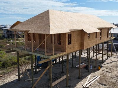 166 Blackberry Ln, Grand Isle, LA, 70358
