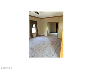 3rd image of 1687 Dallas Dr
