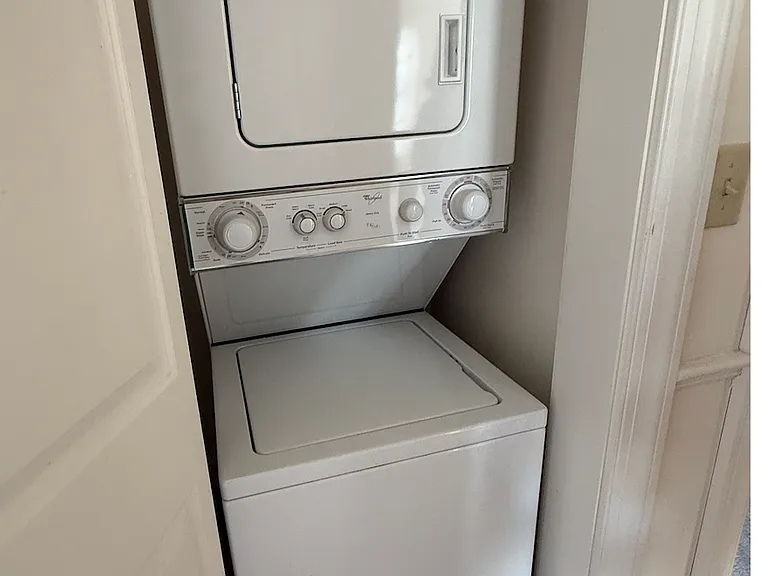 10 Vernon St #305 — Photo 20
