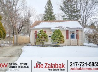 904 S Lynn St, Urbana, IL