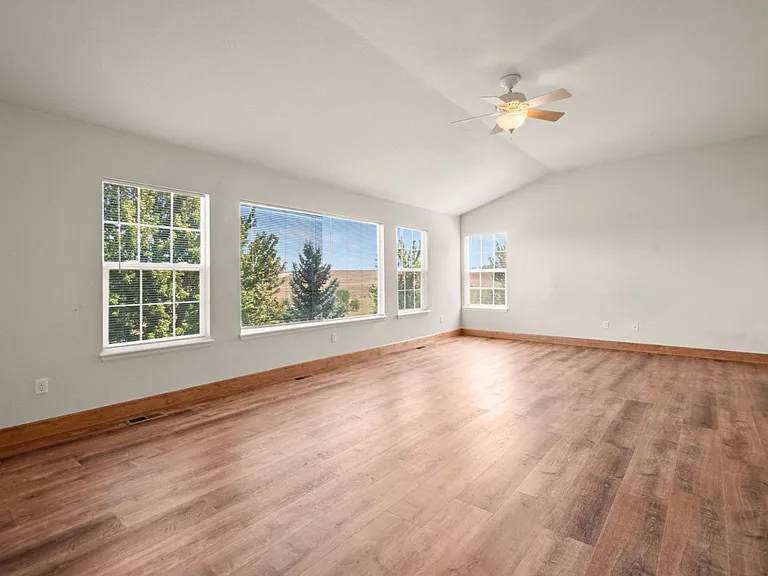 20981 E Hampden Pl — Photo 29