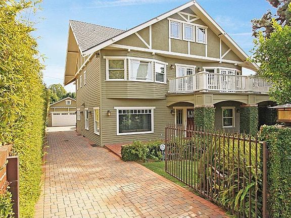 2nd image of 8082 Selma Ave
