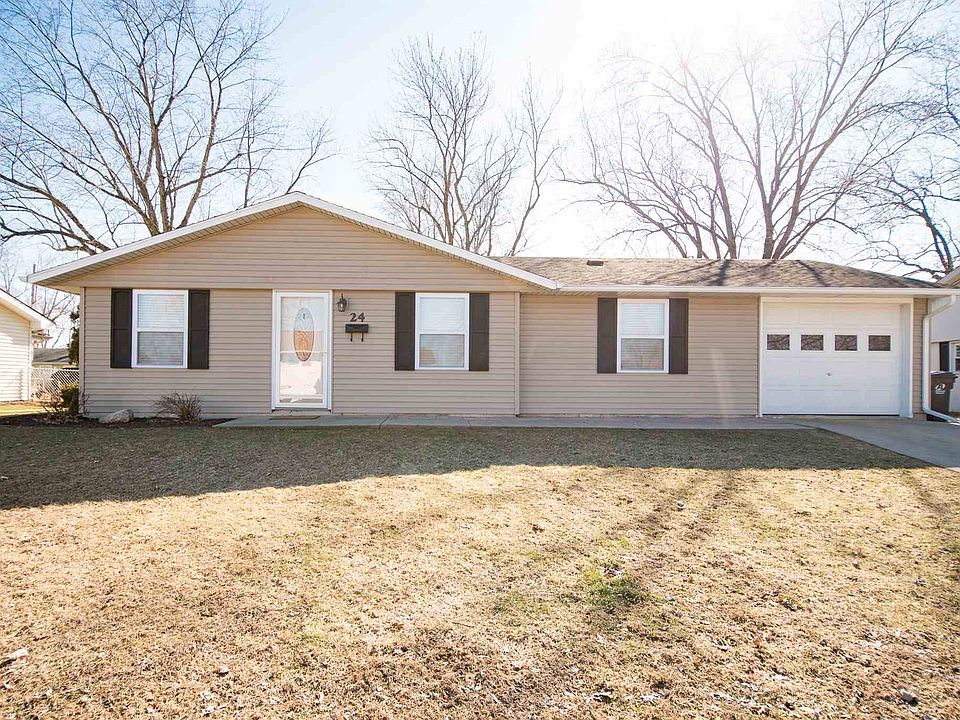 1st image of 24 Jeffrey Dr