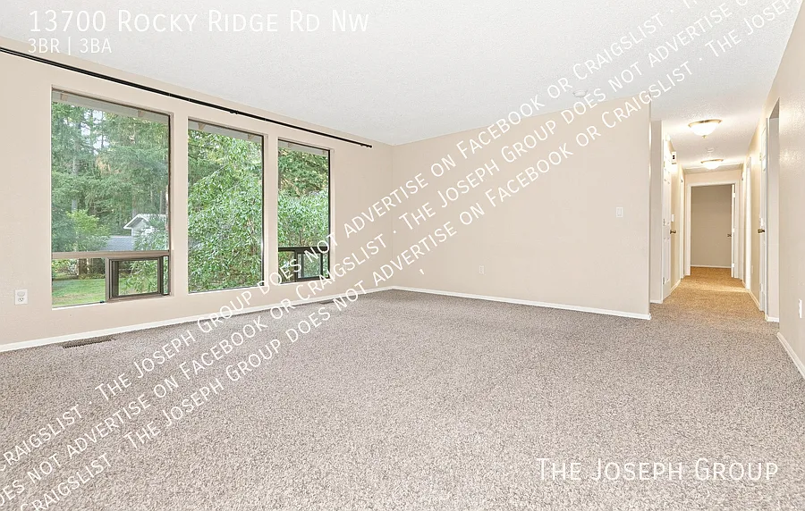 Wonderful 3-Bed Silverdale Home — Photo 3
