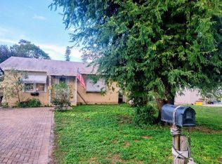 4610 Arlette Ct, Lake Worth, FL 33461