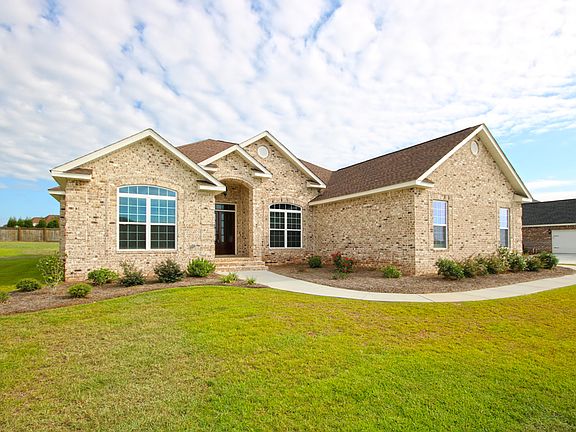 3rd image of 277 Hathersage Dr