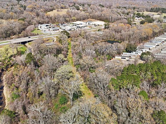 5th image of 9684 Hooper Rd