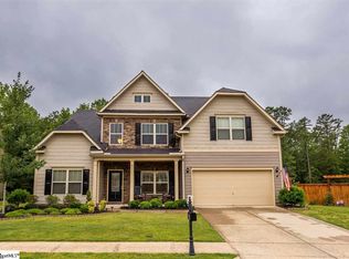 379 Bridge Crossing Dr, Simpsonville, SC 29681