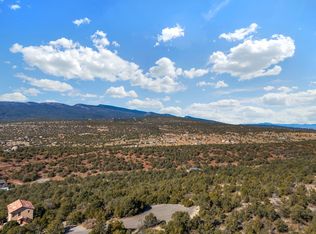 40 Gloria Ct, Tijeras, NM 87059