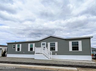 1422 Nature Way, Toms River, NJ 08755