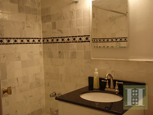 Rented by Halstead Real Estate | media 4