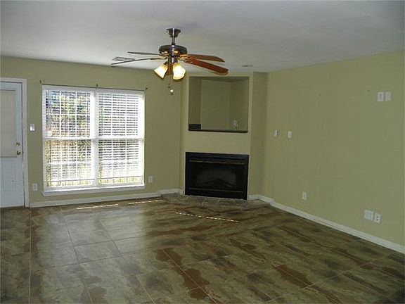 2nd image of 6570 Coveview Ct