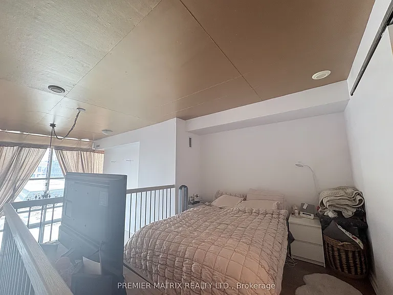 5 Hanna Ave #414 — Photo 14