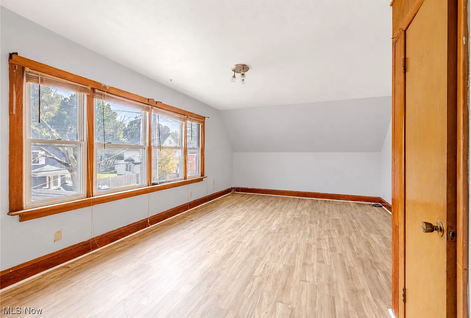 2 bed, $1,150 — Photo 2