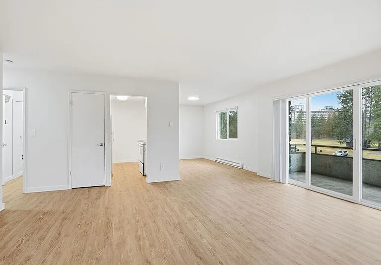 3106 E 27th Ave #205 — Photo 5