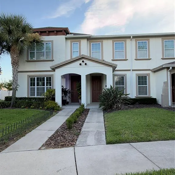 15537 Honeybell Dr — Photo 1