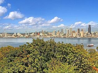 2208 Walnut Ave SW, Seattle, WA 98116