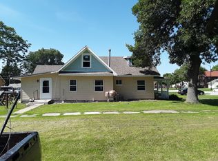 217 N 4th St, David City, NE 68632