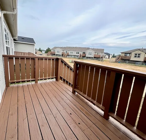 274 Dunn Ct — Photo 2