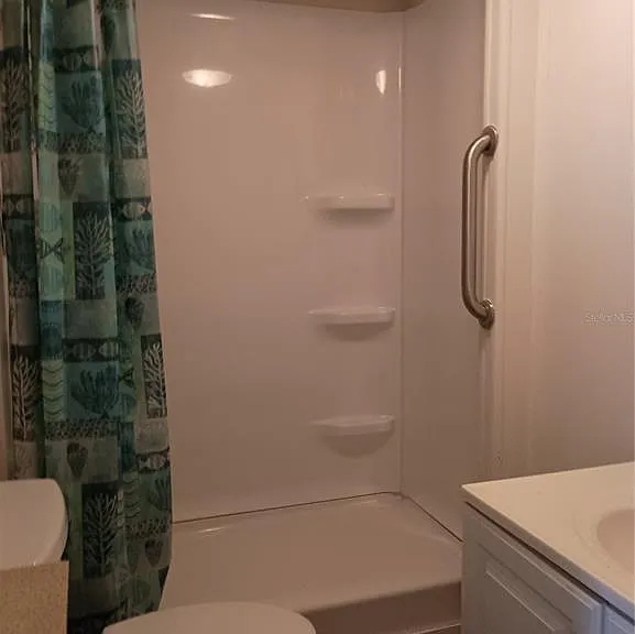 1714 Florida Blvd — Photo 4