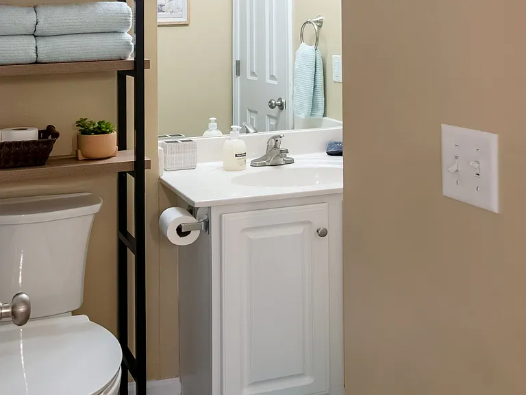 102 Palm Ct — Photo 21