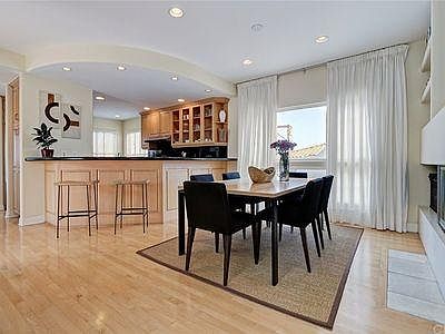 3rd image of 241 Culper Ct