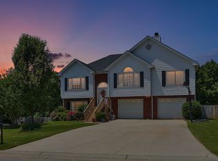 6391 Magnetic Point, Flowery Branch, GA 30542