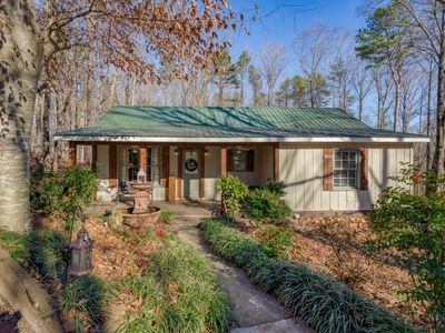 590 Nichols Rd, Pendergrass, GA, 30567