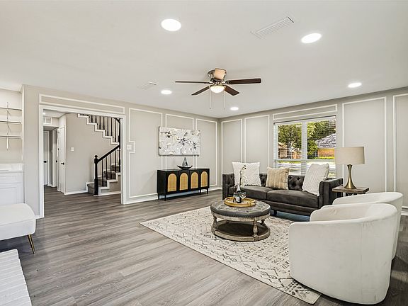 5th image of 5121 Vera Cruz Dr