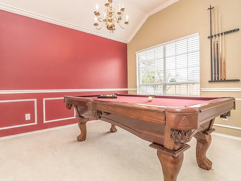 5708 Bedford Ln — Photo 9