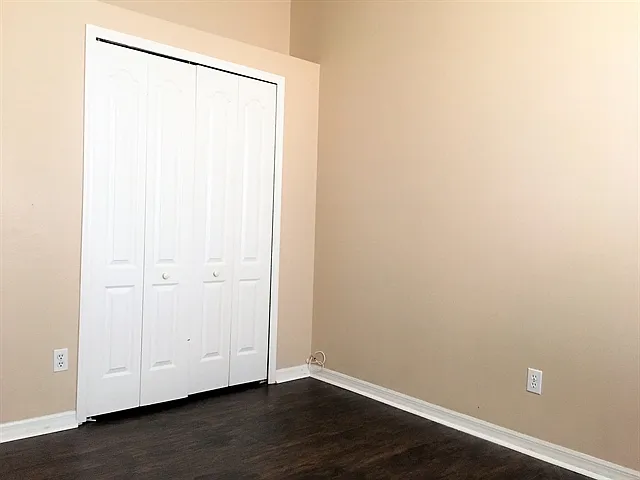 443 Sand Ridge Dr — Photo 10