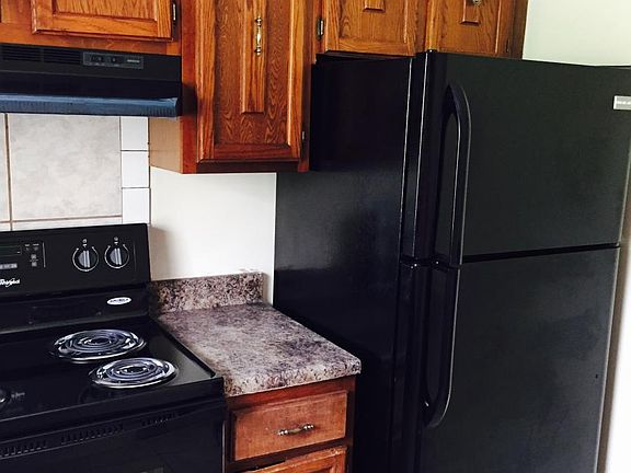 5th image of 115 Mulberry St APT 2