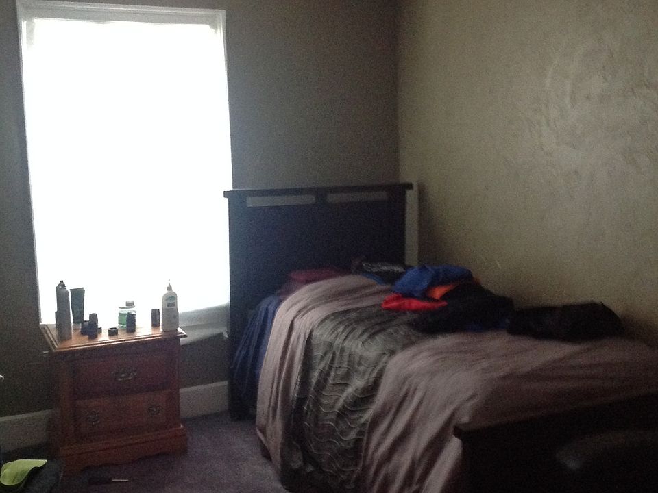 2nd image of 94 Howard St