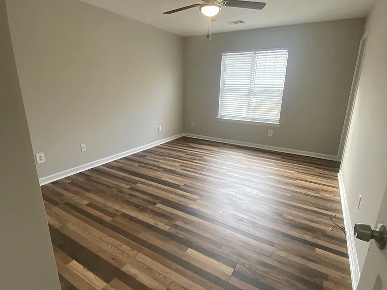 398 Oak Harbor Trl — Photo 4
