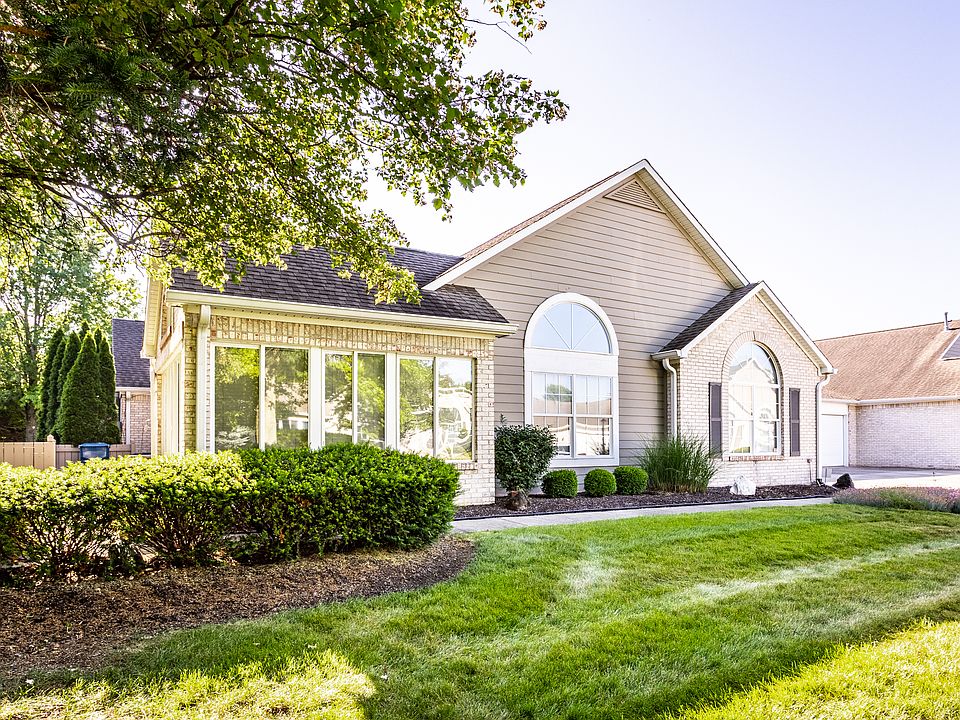 1st image of 7308 Lake Lakota Pl