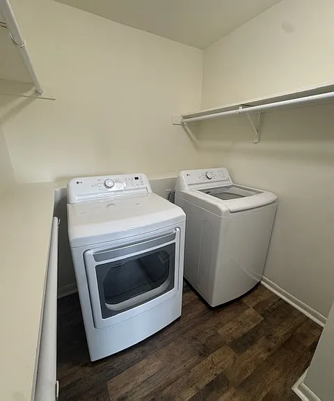 Foxcroft Village Apartments — Photo 5
