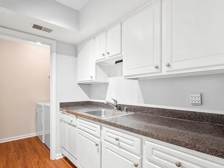 18334 Streamside Dr #101 — Photo 26