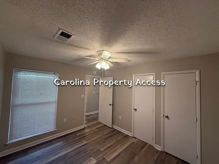 1401 Collegiate Cir #202 — Photo 31