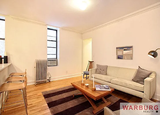 Sold by Warburg | media 17