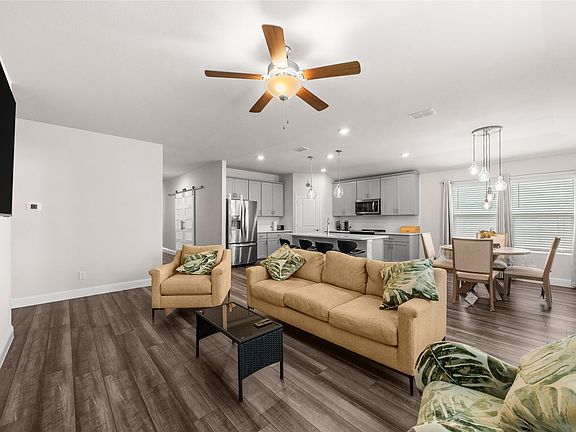 2nd image of 1509 Lannon Ln