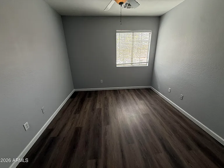 10823 N 70th Ave — Photo 17